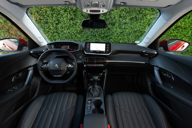 Peugeot 2008 Foto 108