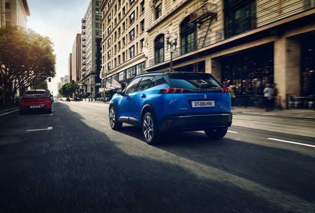 Peugeot 2008 Foto 2