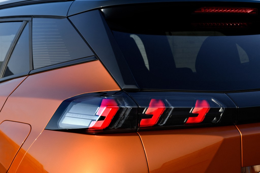 Peugeot 2008 photo 77