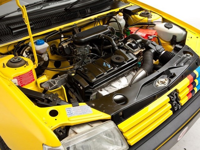 Peugeot 205 photo 29