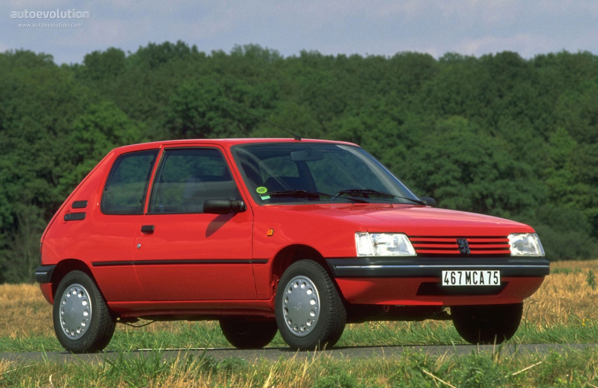 PEUGEOT 205