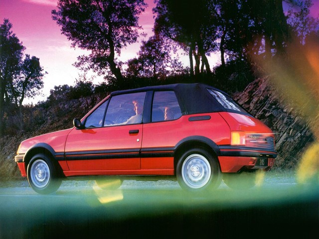 Peugeot 205 Foto 10