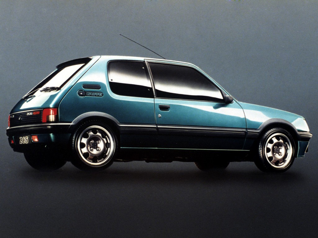 Peugeot 205 photo 10
