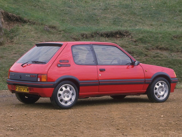 Peugeot 205 photo 15