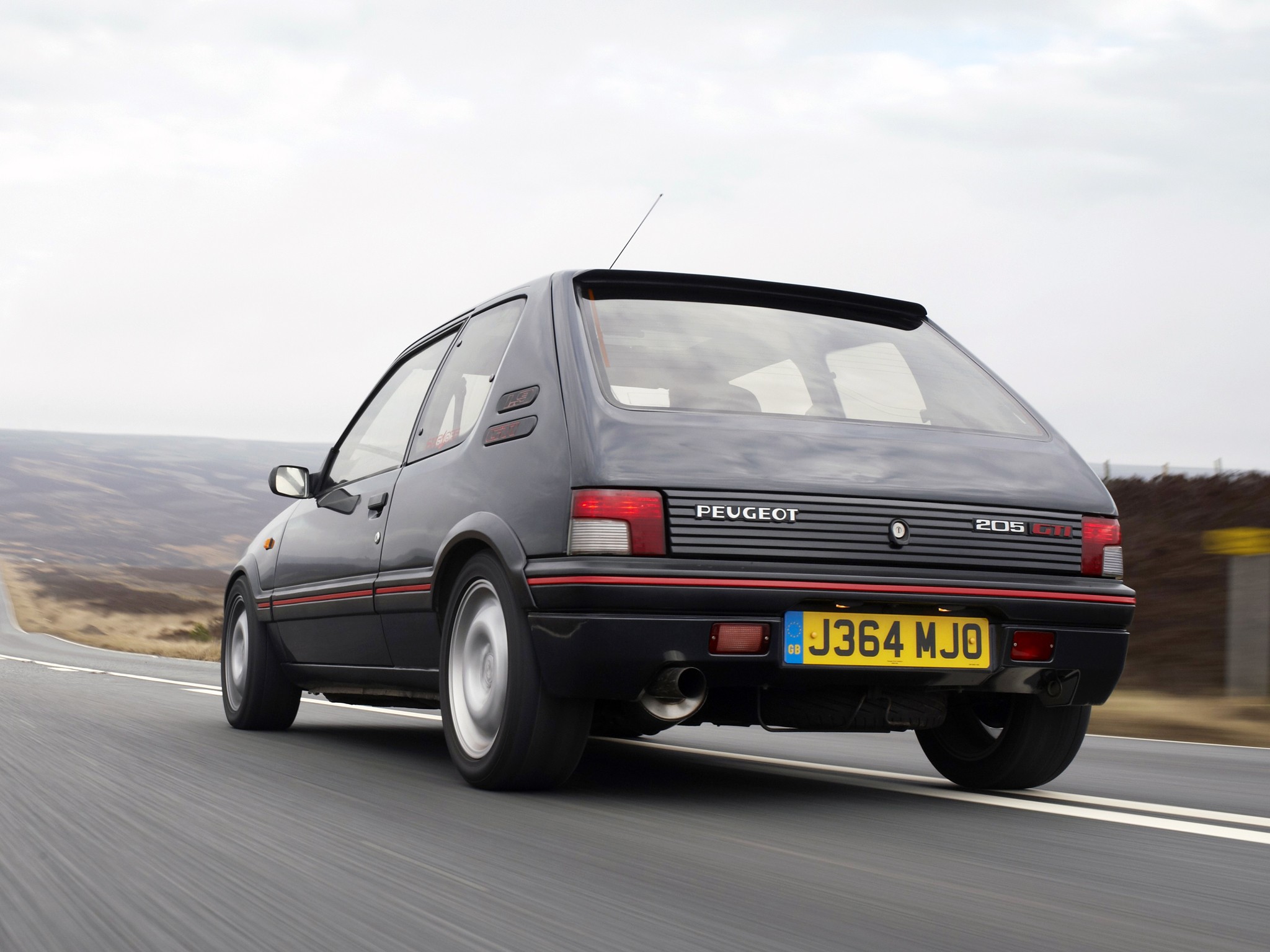 Peugeot 205 photo 28