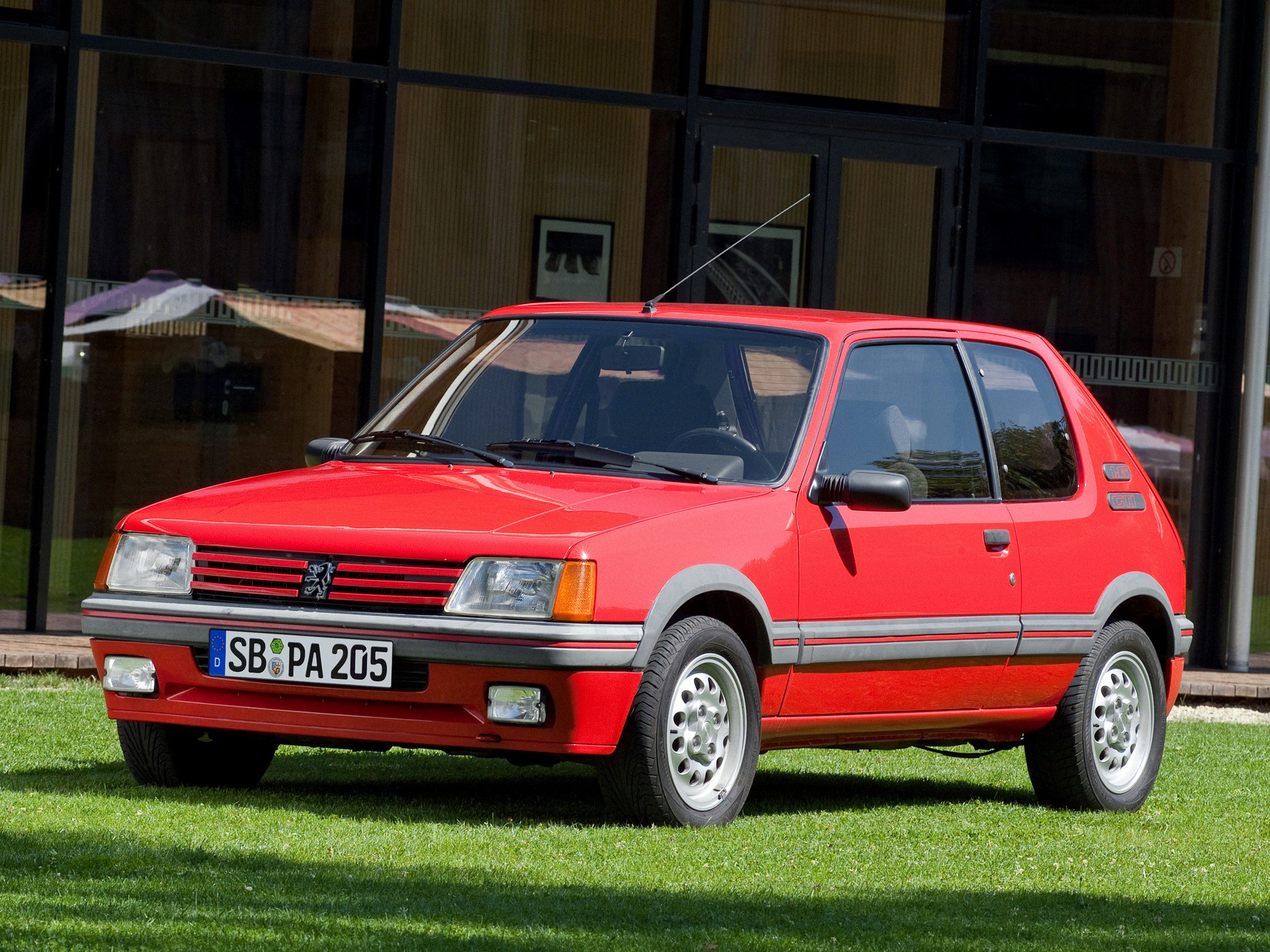 Peugeot 205 photo 43