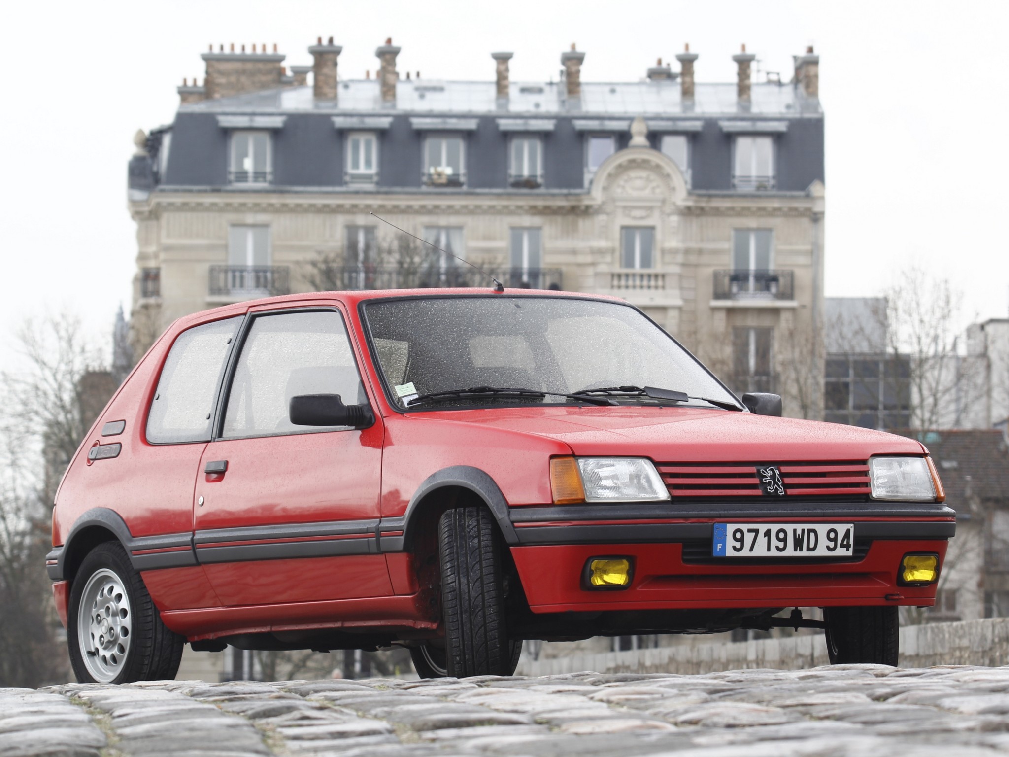 Peugeot 205 photo 49