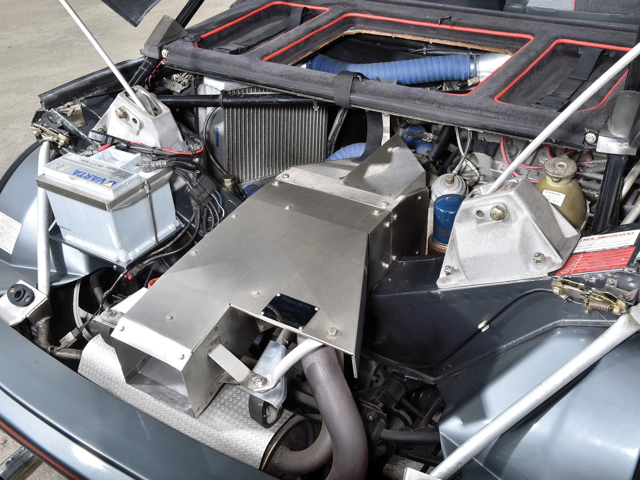 Peugeot 205 photo 28