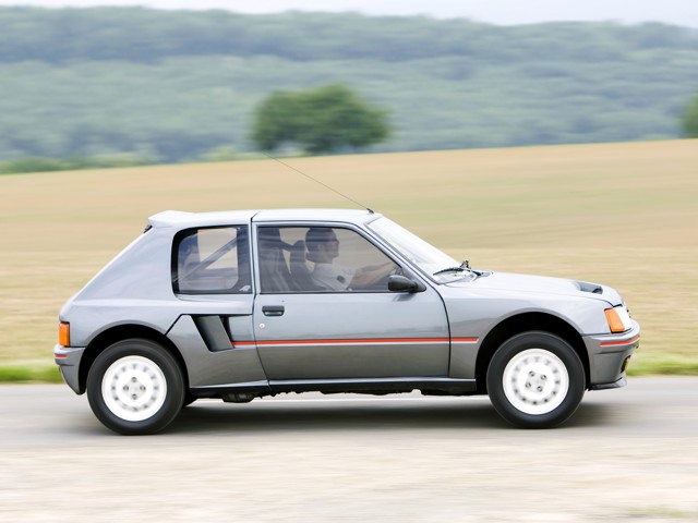 Peugeot 205 Foto 8