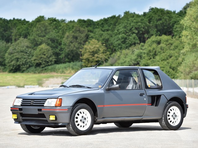 Peugeot 205 Foto 15