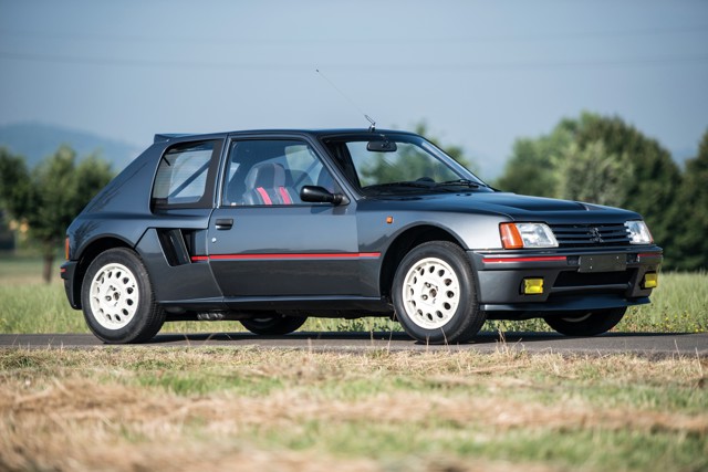 Peugeot 205 Foto 19
