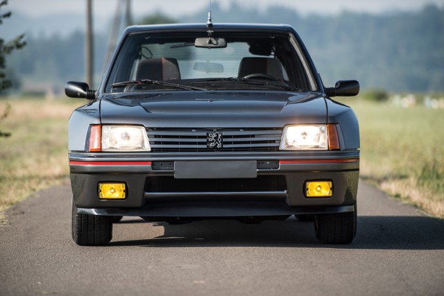 Peugeot 205 Foto 20