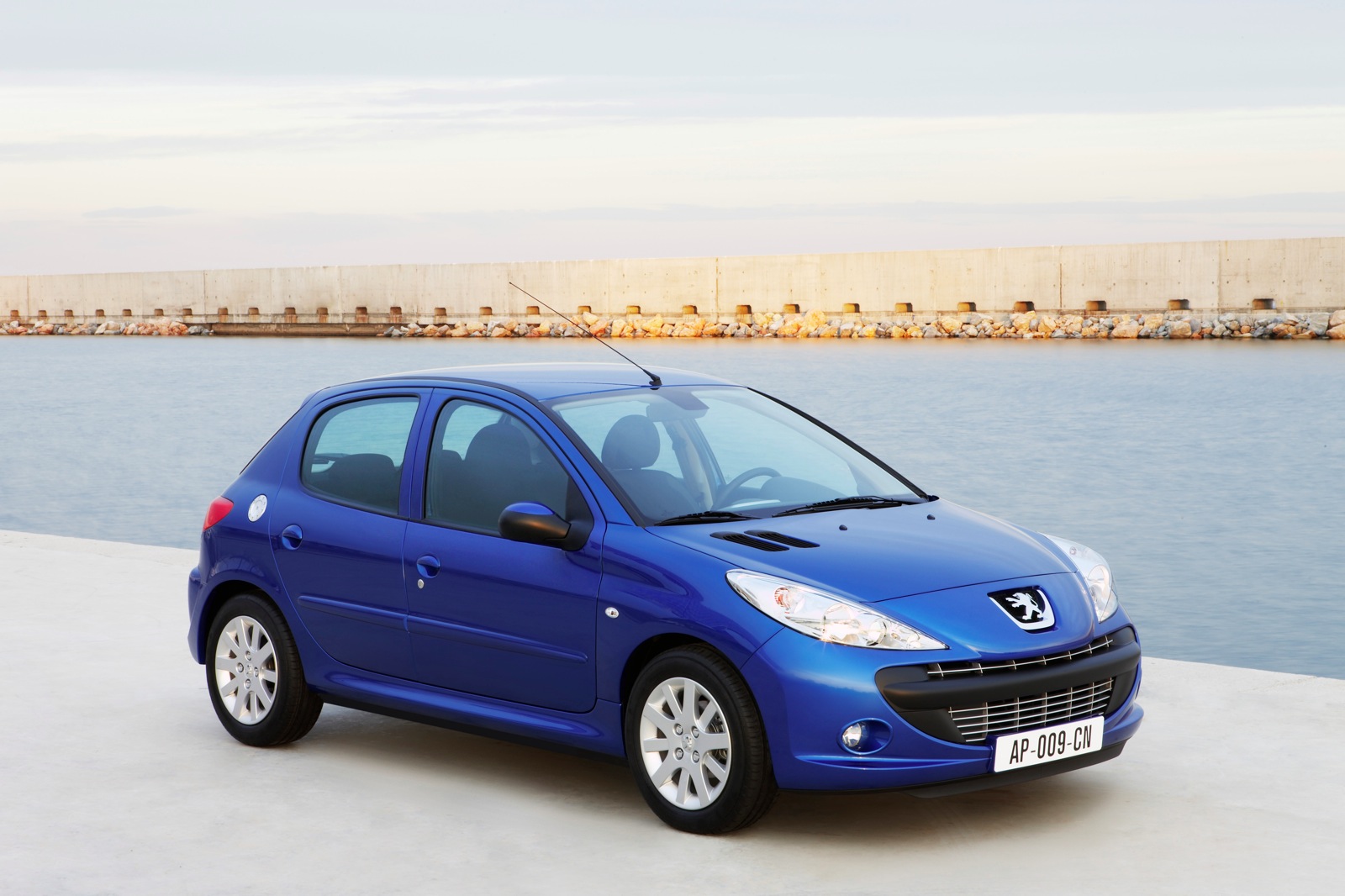 Peugeot 206+ 5 Doors photo 5