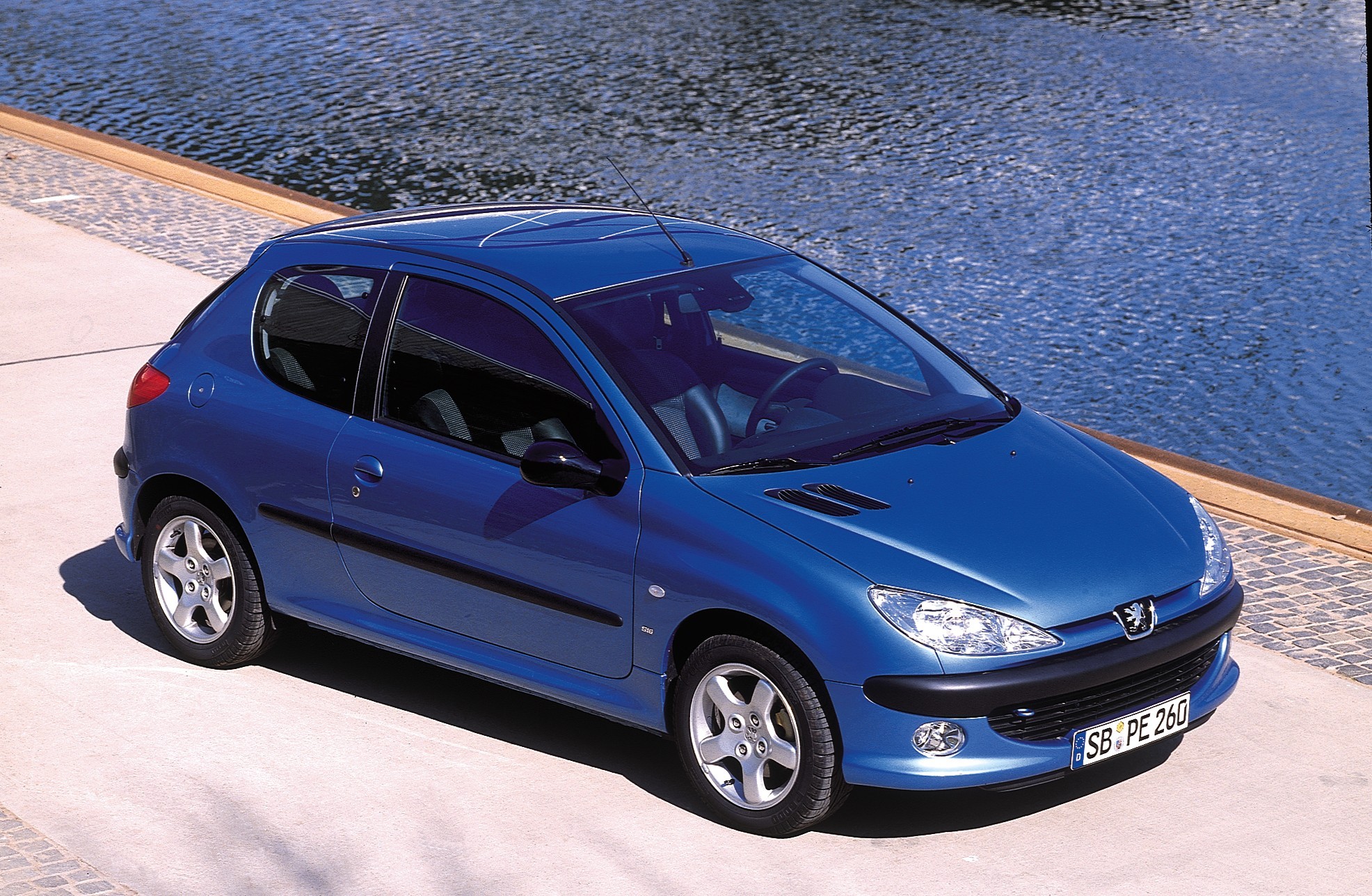 Peugeot 206 3 Doors photo 16