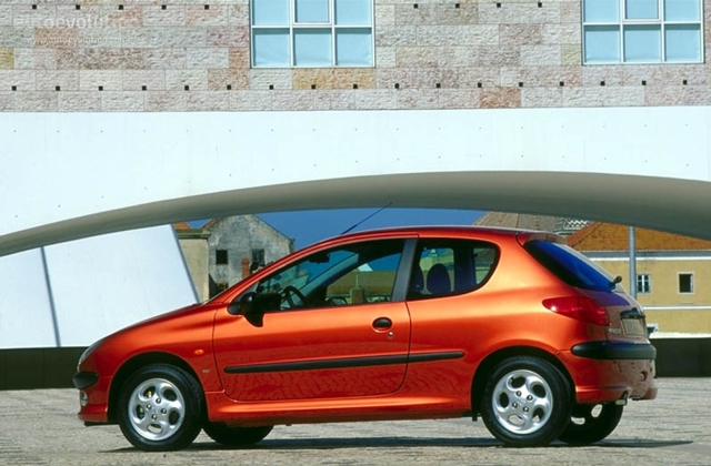 Peugeot 206 3 Doors photo 2