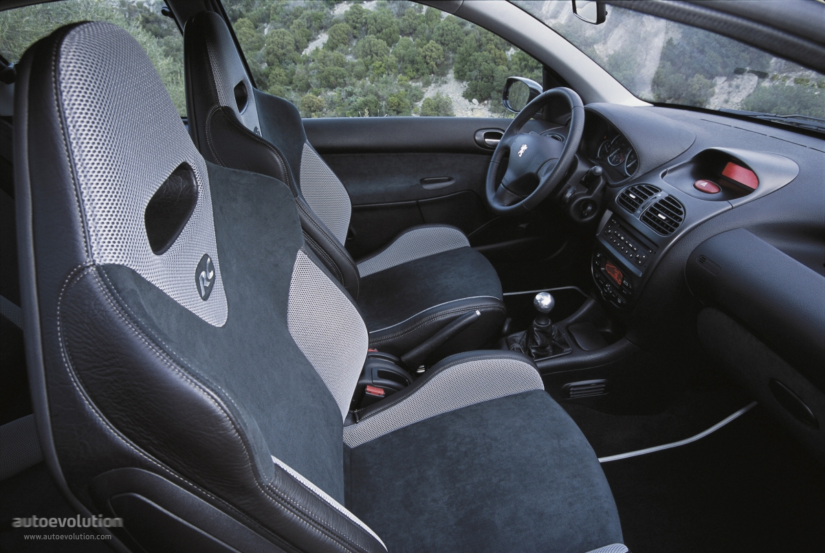 Peugeot 206 3 Doors photo 17