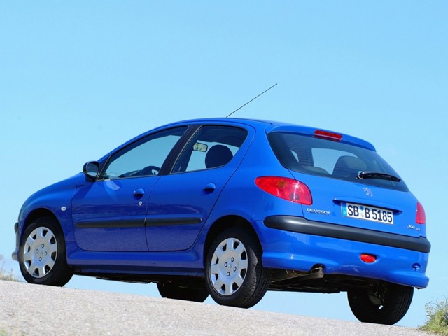 Peugeot 206 5 Doors photo 8