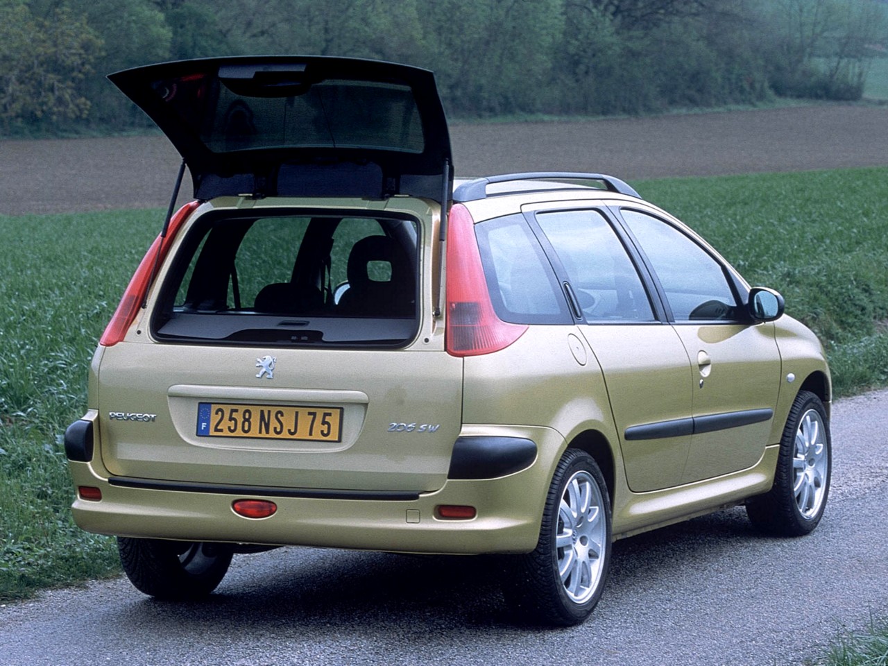 Peugeot 206 Sw photo 24