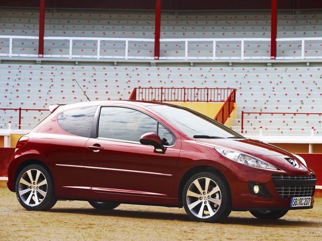 Peugeot 207 3 Doors photo 13