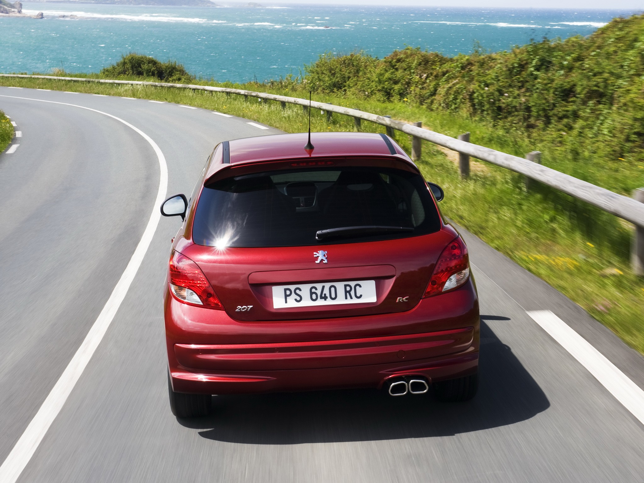 Peugeot 207 3 Doors photo 15