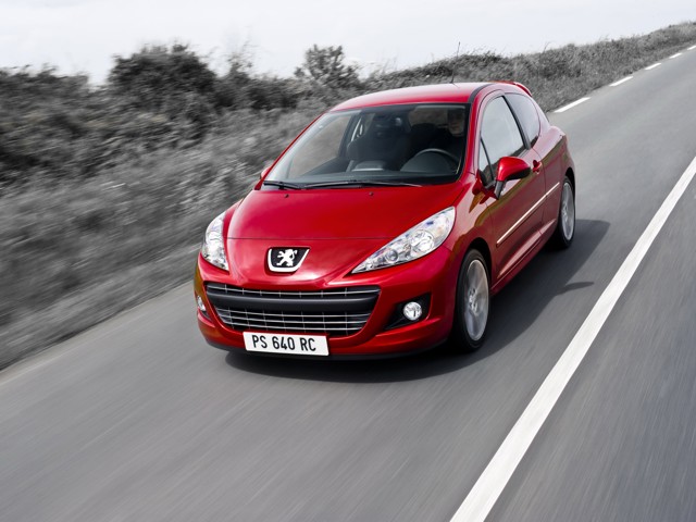 Peugeot 207 3 Doors photo 17