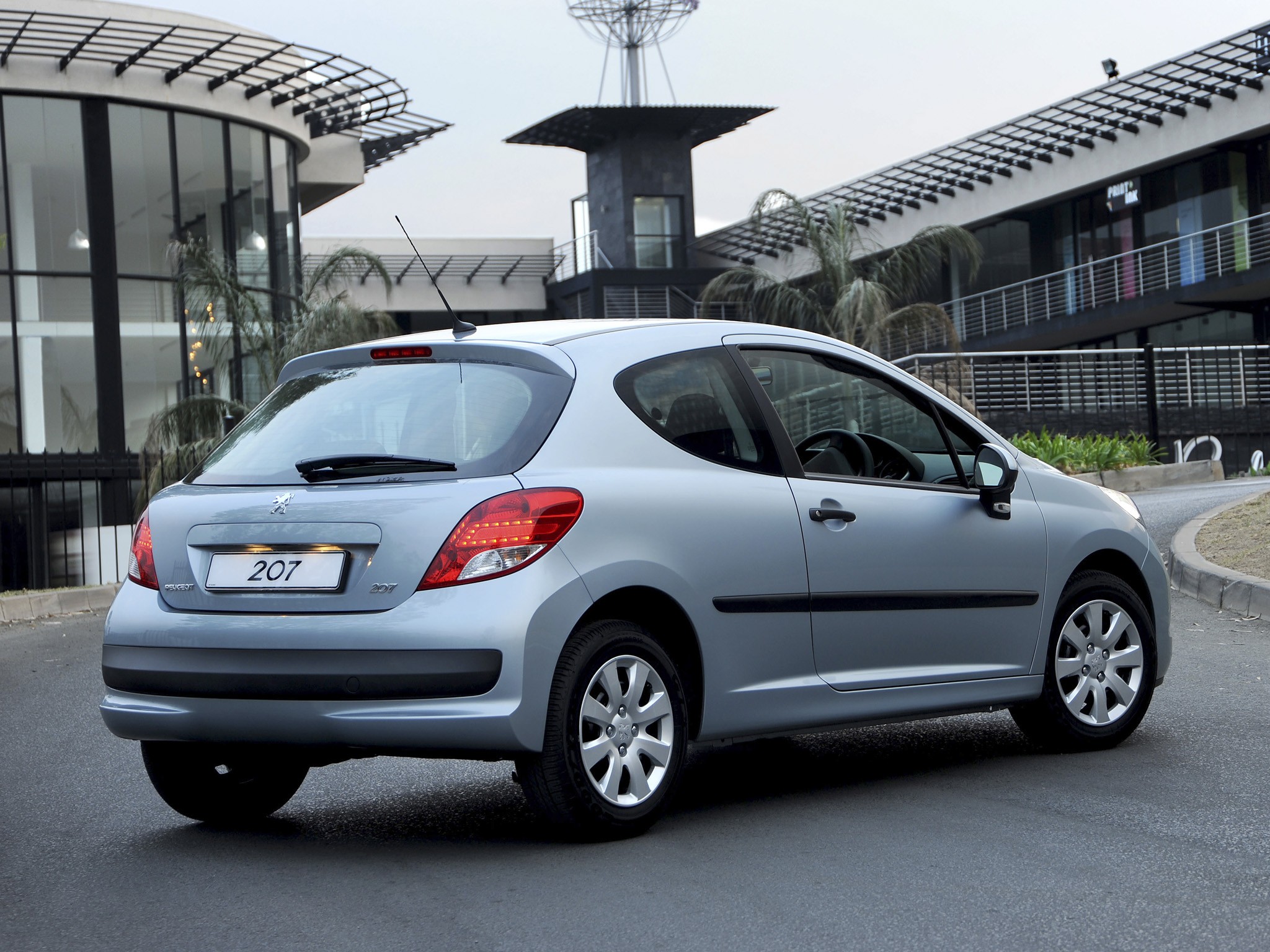 Peugeot 207 3 Doors photo 27