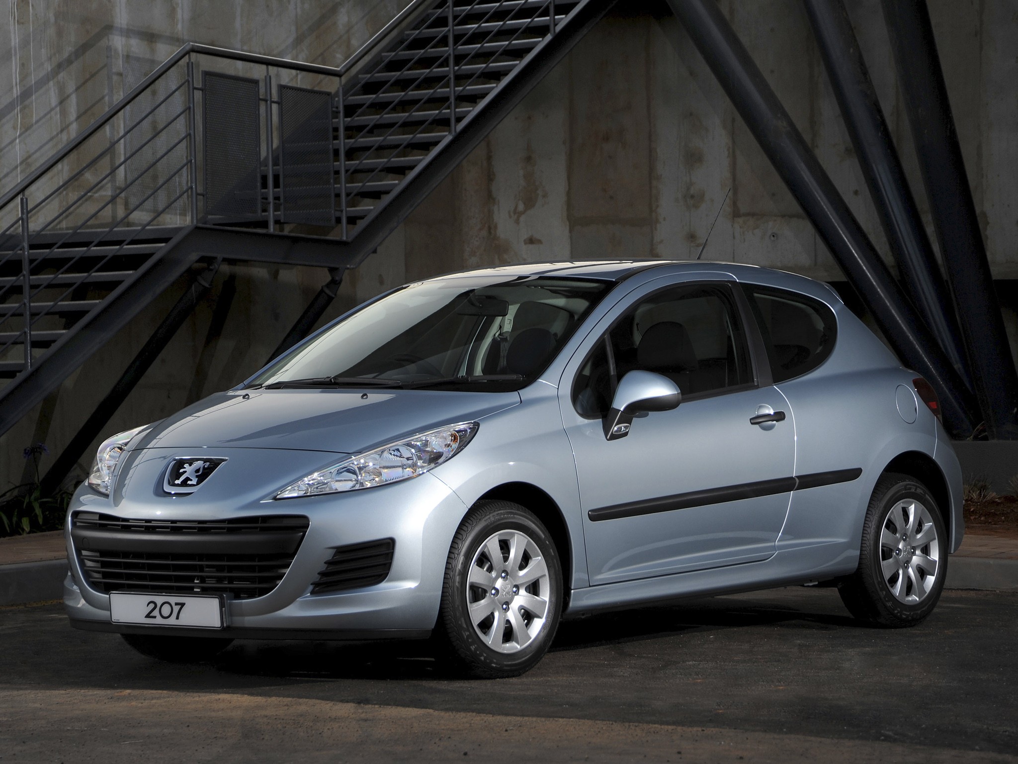 Peugeot 207 3 Doors photo 30