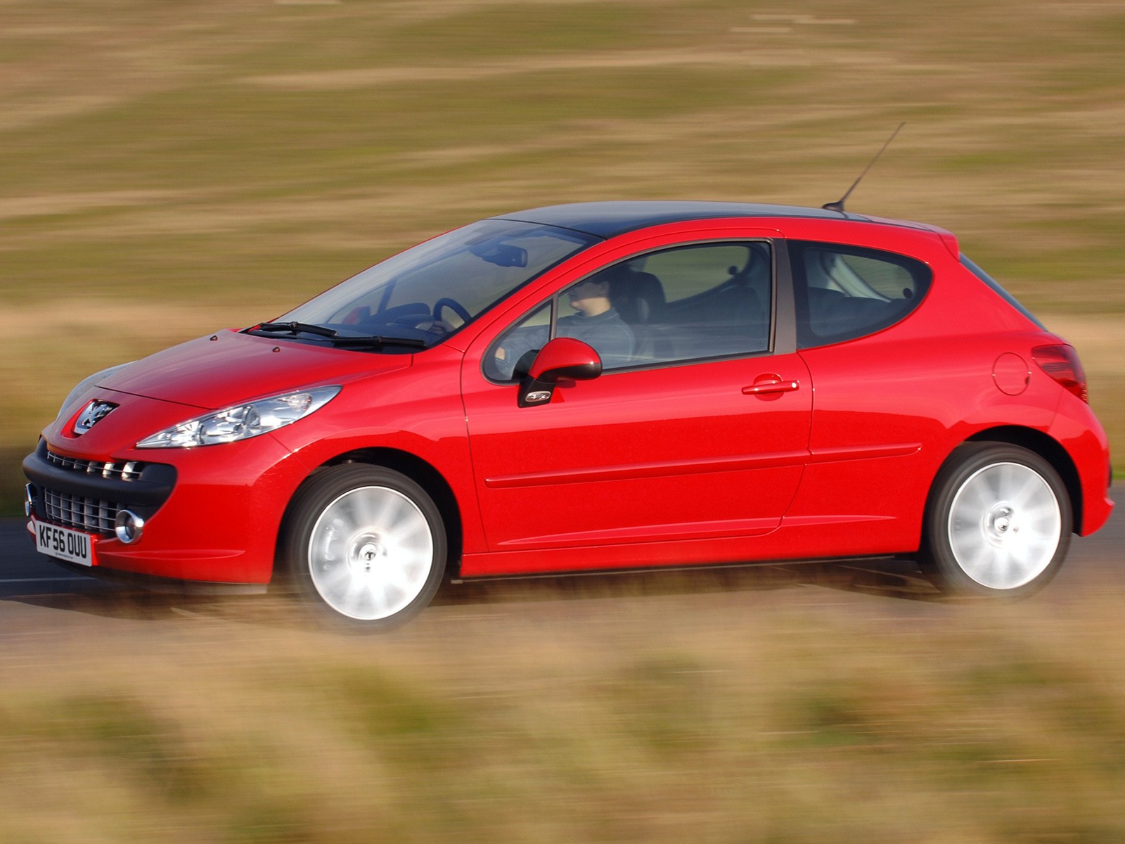 Peugeot 207 3 Doors photo 10
