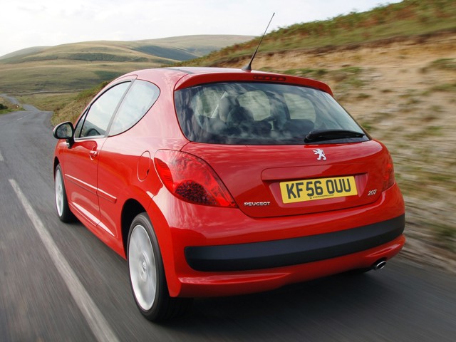Peugeot 207 3 Doors photo 11