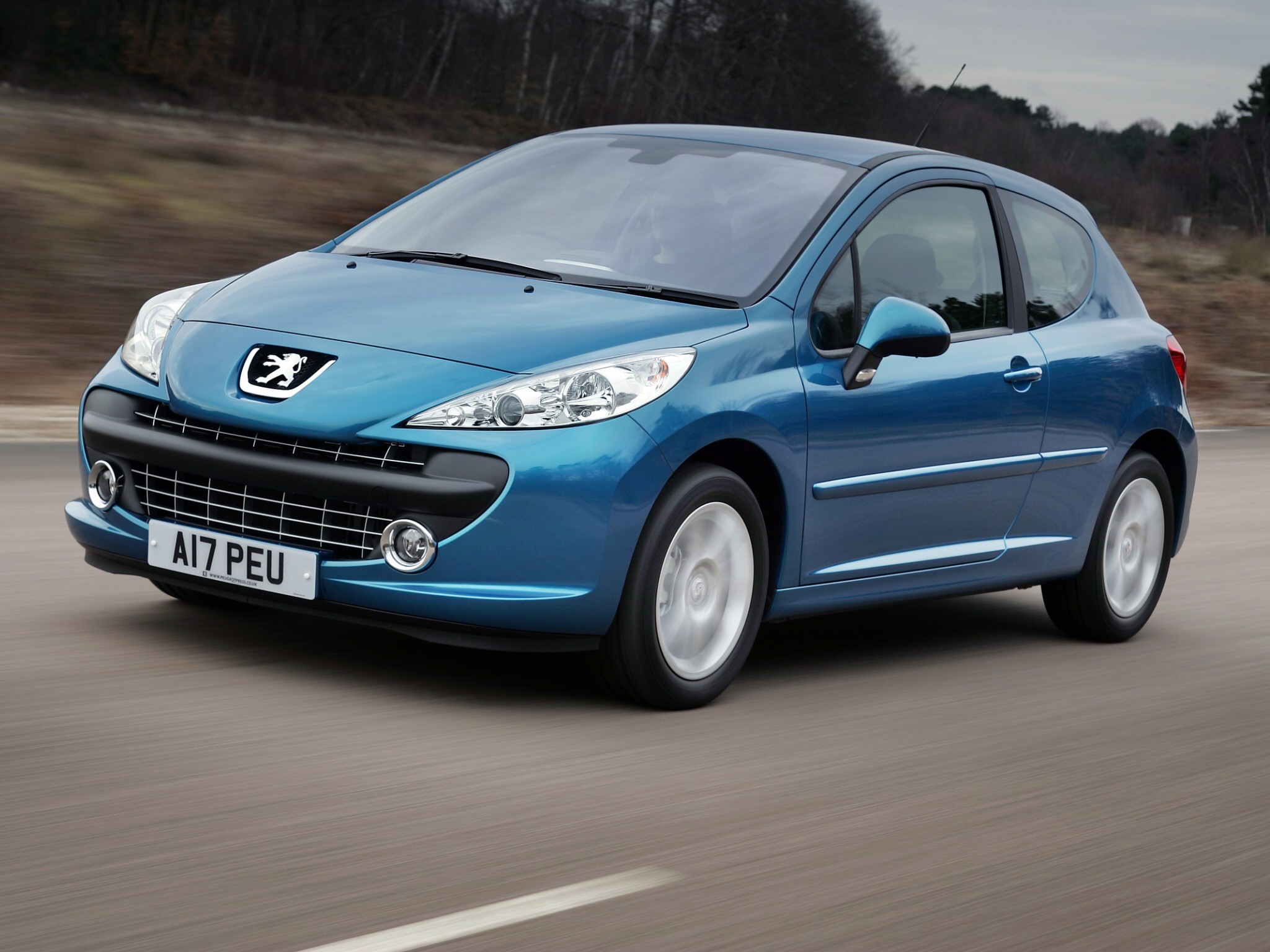 Peugeot 207 3 Doors photo 20
