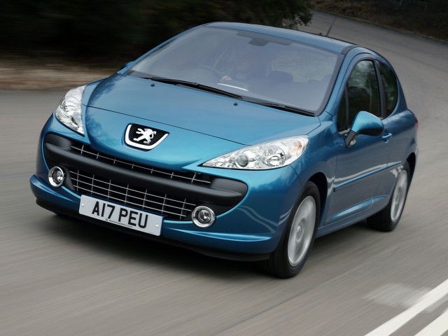 Peugeot 207 3 Doors photo 21