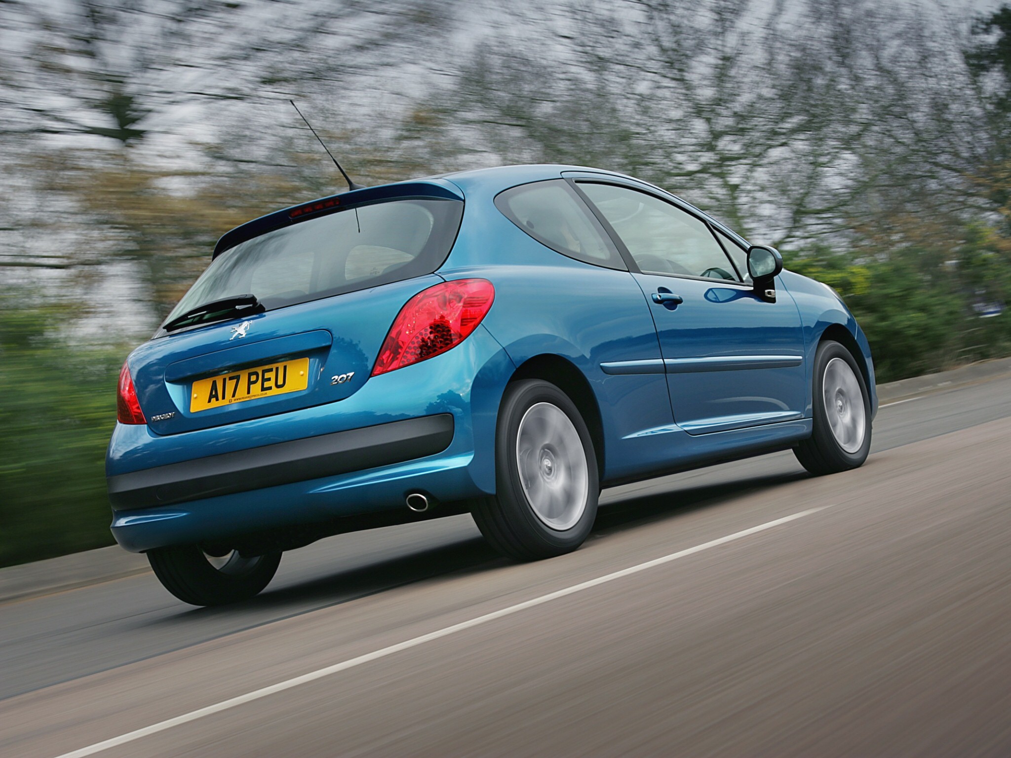 Peugeot 207 3 Doors photo 22