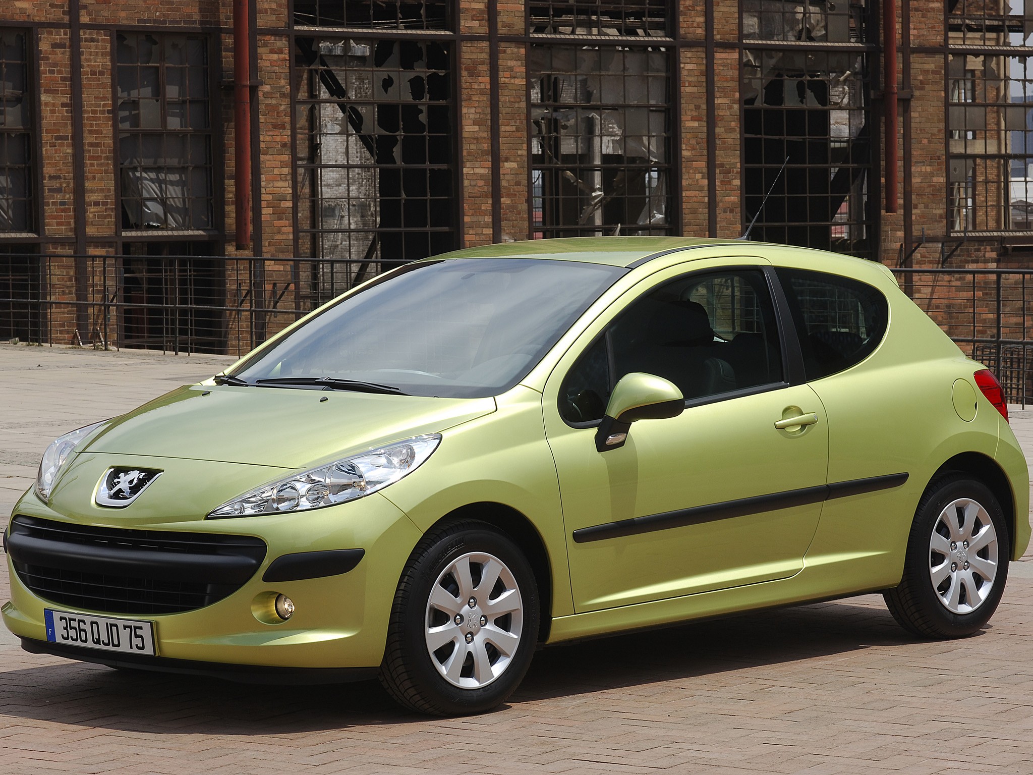 Peugeot 207 3 Doors photo 29
