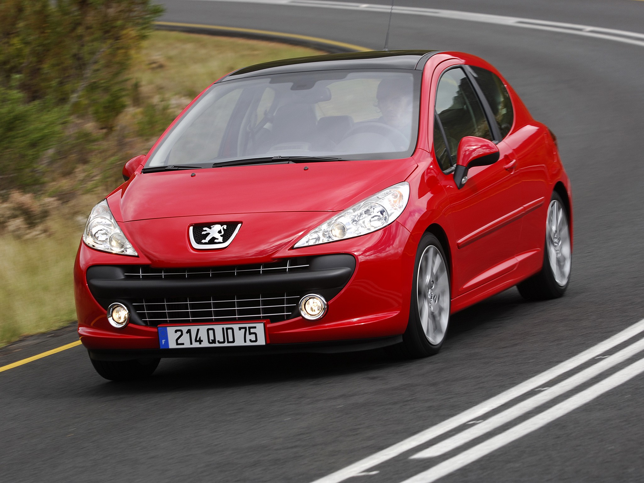 Peugeot 207 3 Doors photo 31