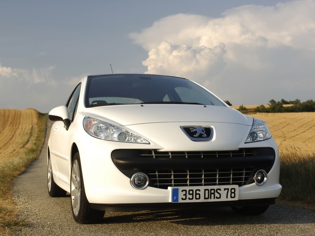 Peugeot 207 3 Doors photo 32