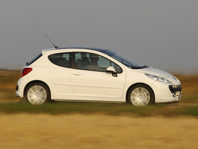 Peugeot 207 3 Doors photo 35