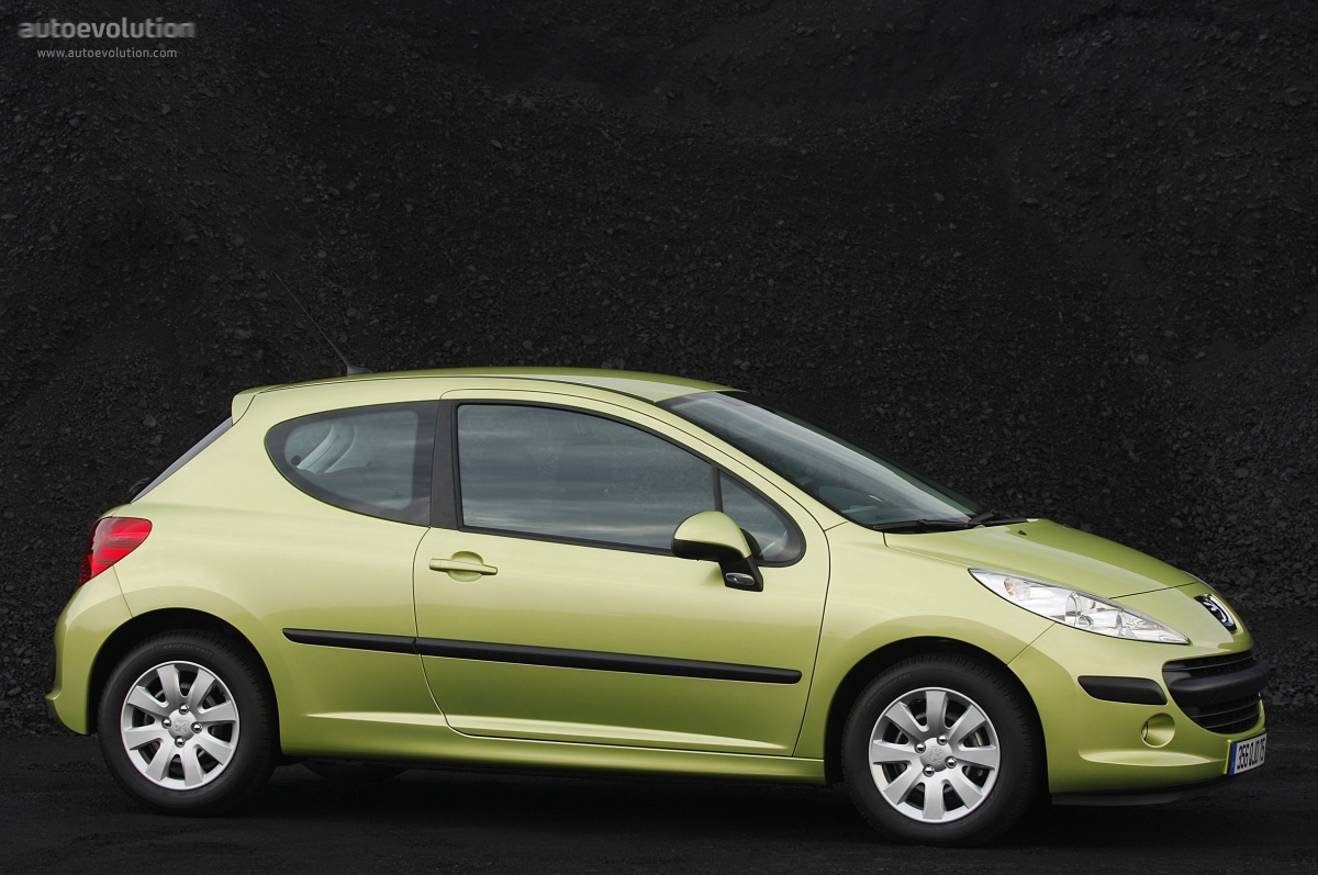 Peugeot 207 3 Doors photo 4