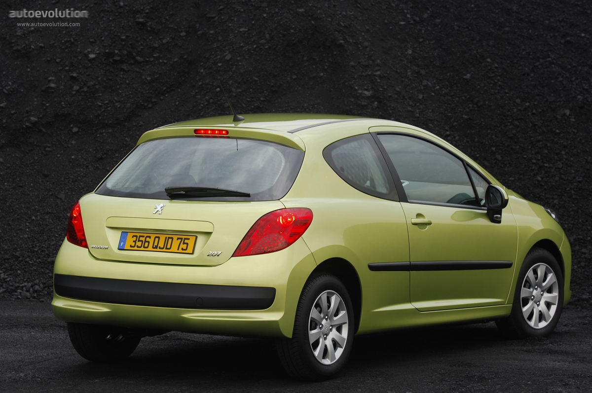 Peugeot 207 3 Doors photo 5