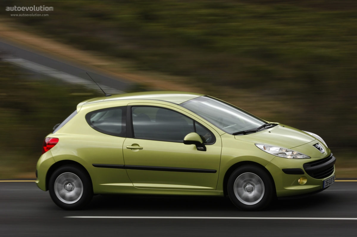 Peugeot 207 3 Doors photo 6