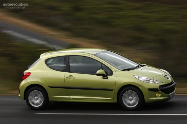 Peugeot 207 3 Doors photo 6