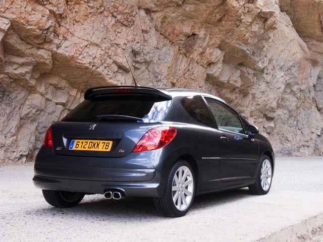 Peugeot 207 3 Doors photo 16
