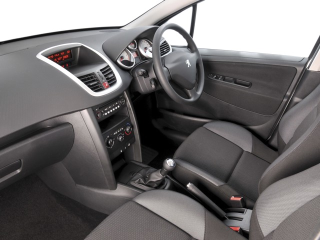 Peugeot 207 5 Doors photo 42