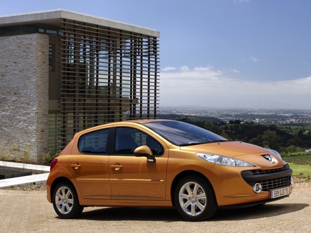 Peugeot 207 5 Doors photo 9
