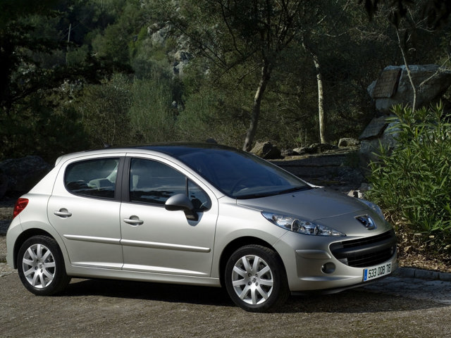 Peugeot 207 5 Doors photo 14
