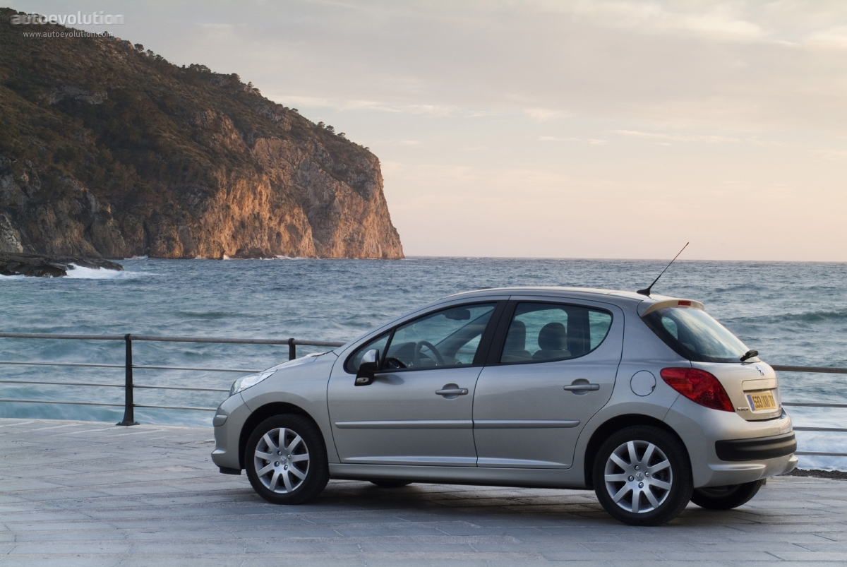 Peugeot 207 5 Doors photo 7