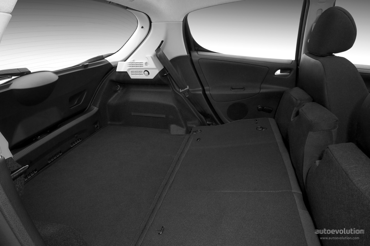Peugeot 207 5 Doors photo 34