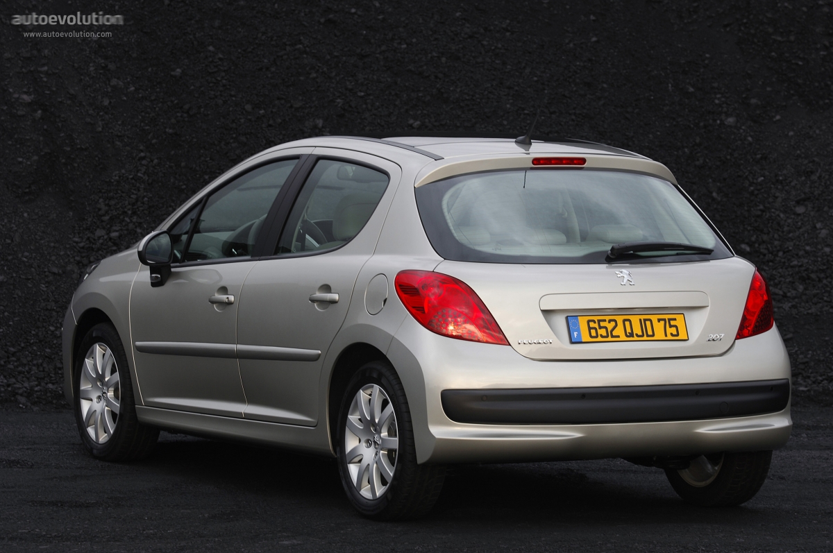 Peugeot 207 5 Doors photo 2