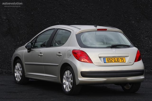 Peugeot 207 5 Doors photo 2