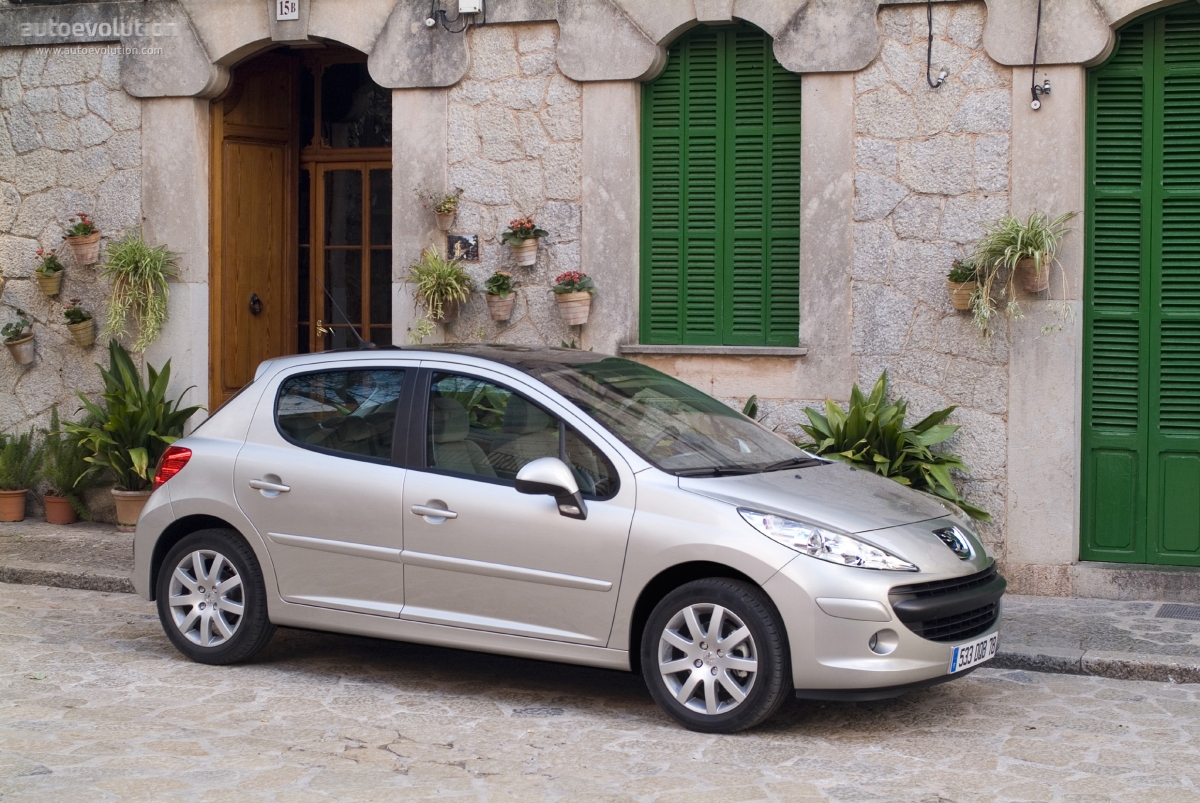 Peugeot 207 5 Doors photo 4
