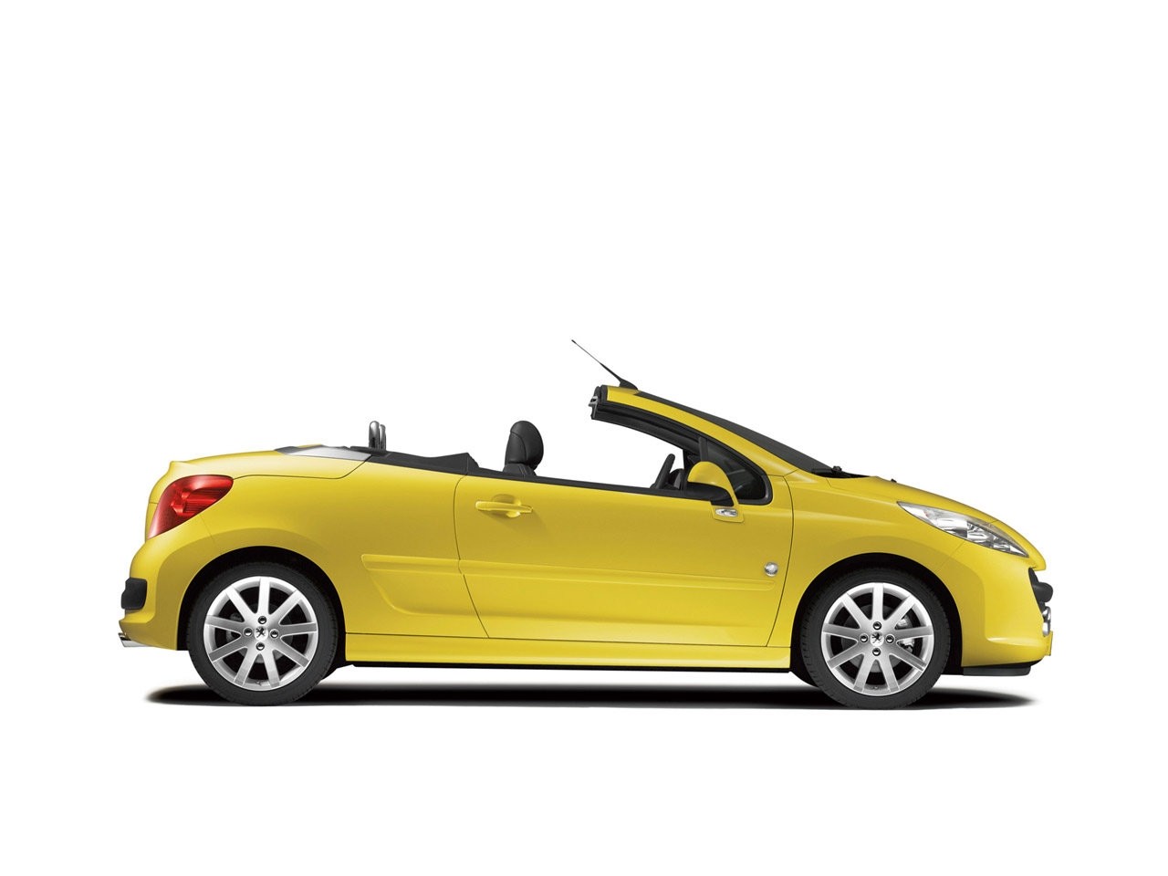 Peugeot 207 Cc photo 9